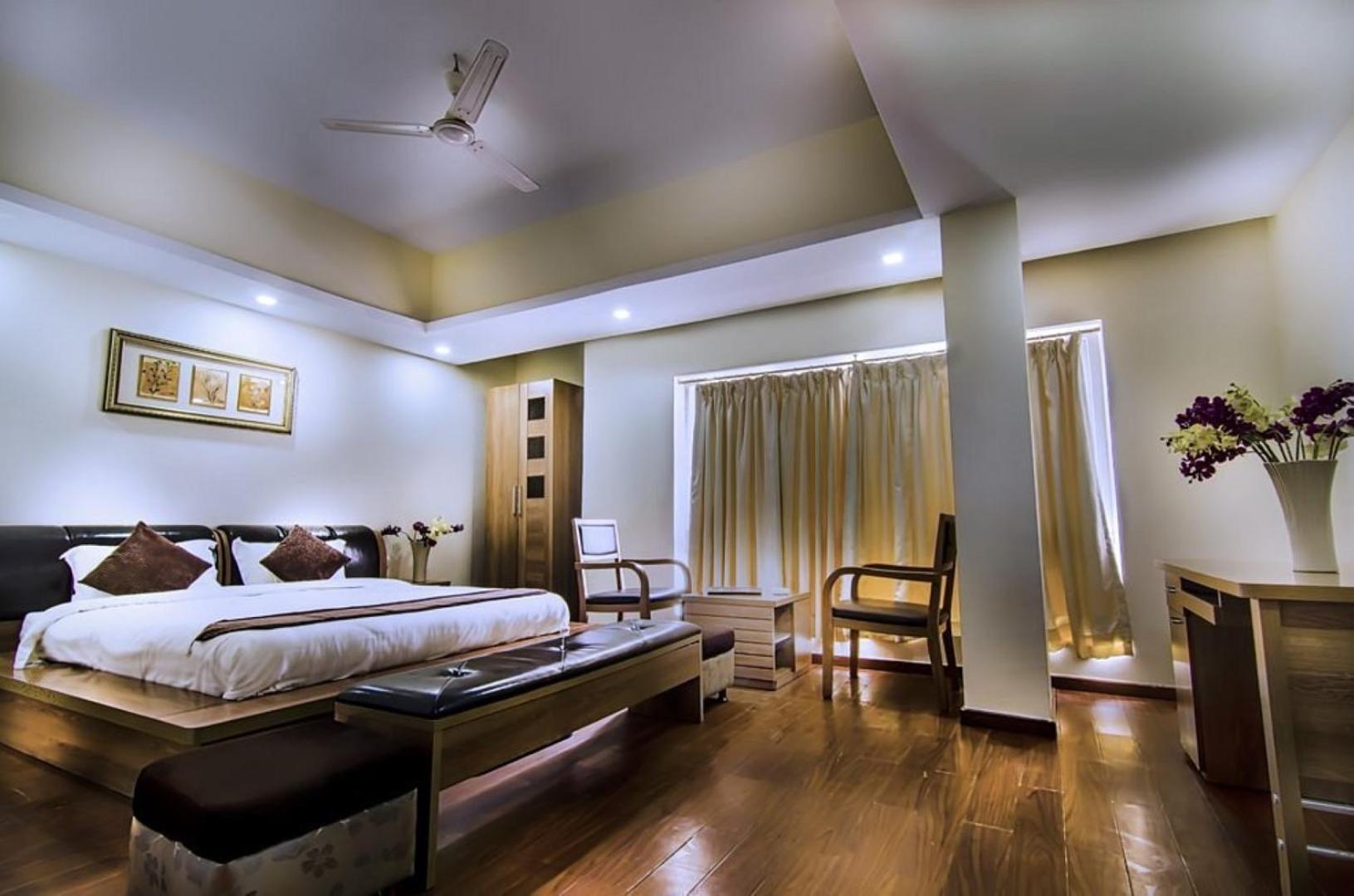 Hotel Akash Sarovar ปูรูเลีย ภายนอก รูปภาพ